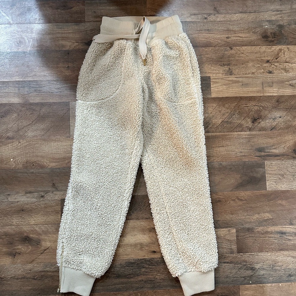 JoyLab Cream Sherpa Joggers